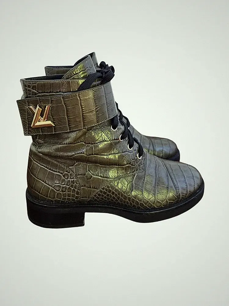 Louis Vuitton Green Croc Embossed Combat Boots EU 40 Damen Luxus