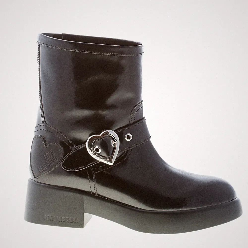 LOVE MOSCHINO Damen Schuhe Stiefelette Urban Kunstleder glänzend schwarz Herzschnalle