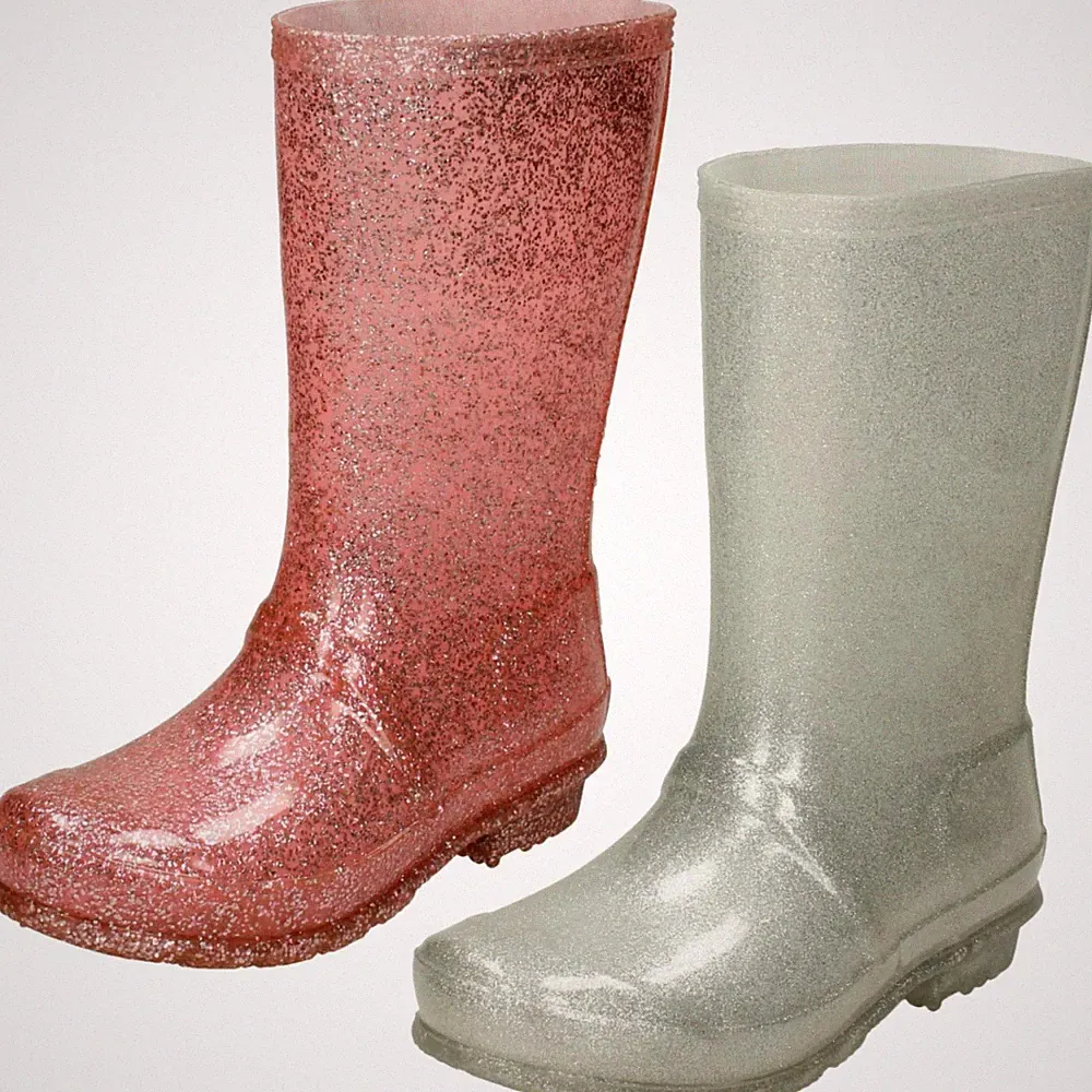 44 Glitzerstiefel