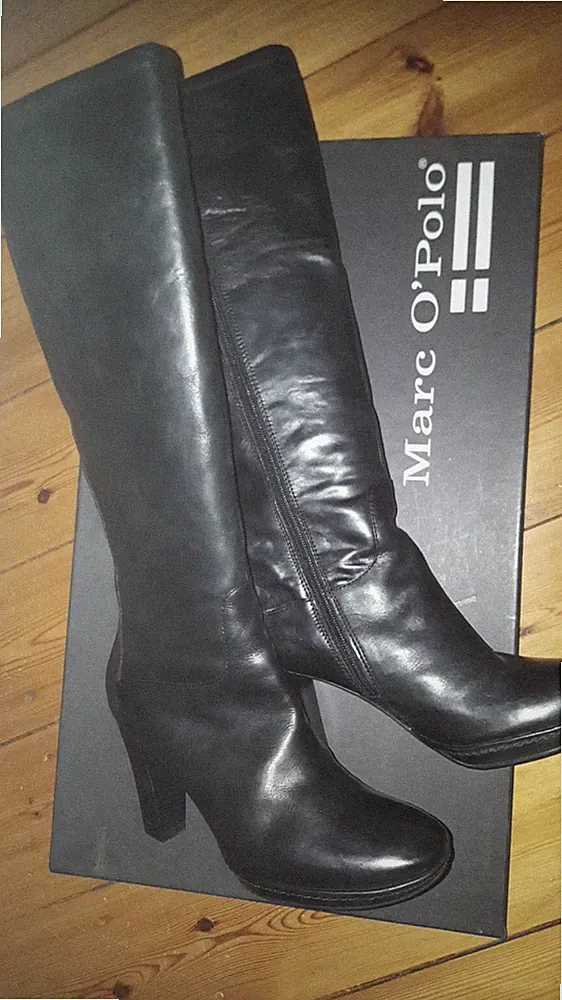 Marc O´Polo Stiefel Langschaft Leder schwarz Gr. 39 in OVP und TOP Zustand