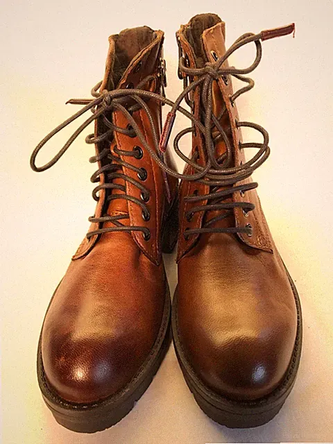 Marco Tozzi Stiefelette Neu Winterer Gr. 37 Farbe Cognac Leder.