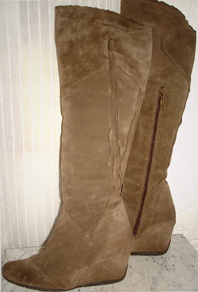 Mexx Stiefel Langschaft Fransen Keilabsatz braun Rauleder Gr. 39