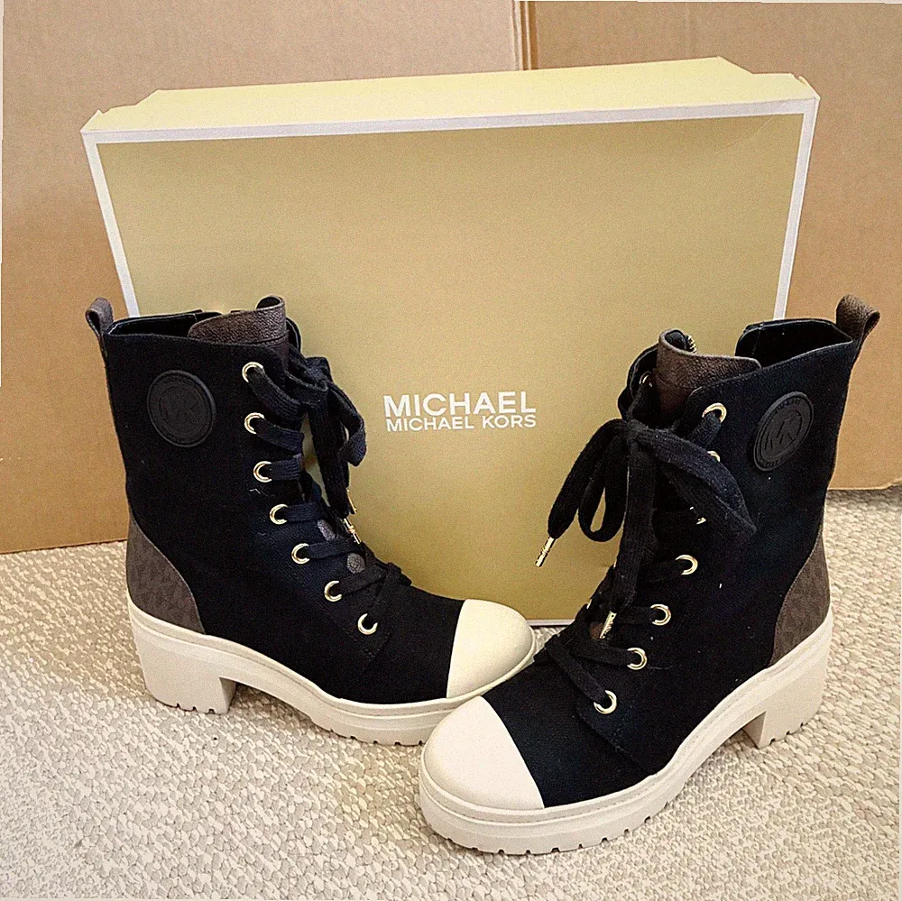 Michael Kors Schnürstiefel Boots (Corey Bootie) schwarz creme Gr. 37 Logo