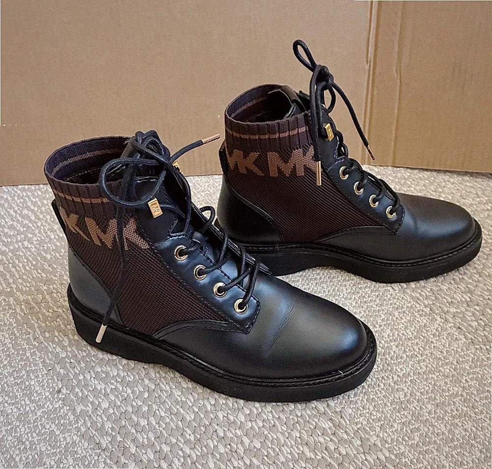 Michael Kors Schnürstiefel Boots (Trudy Bootie) schwarz braun Gr. 37 Monogramm