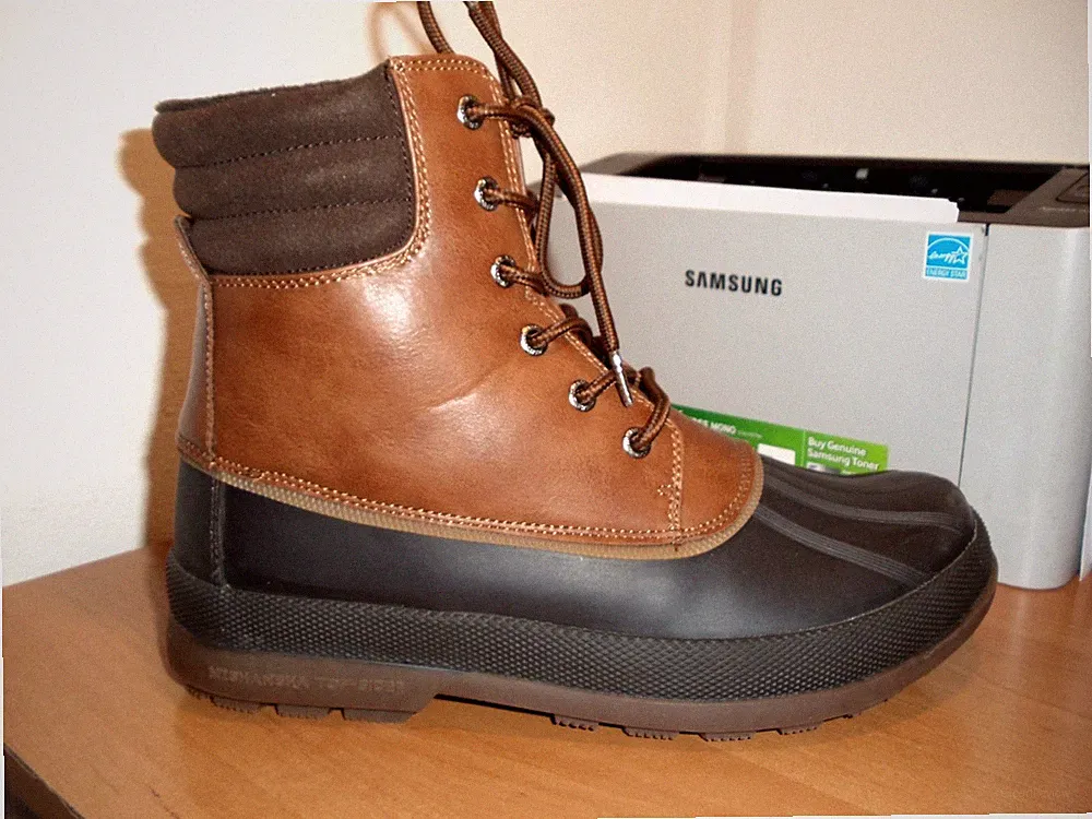 MISHANSHA Schuhe Stiefel Boots Gr. 42, (2 cm) Wasserdicht. Braun/schwarz