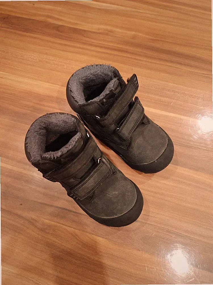 Mishansha Winterschuhe Gefüttert Grau Gr. 27 Zehenkappe