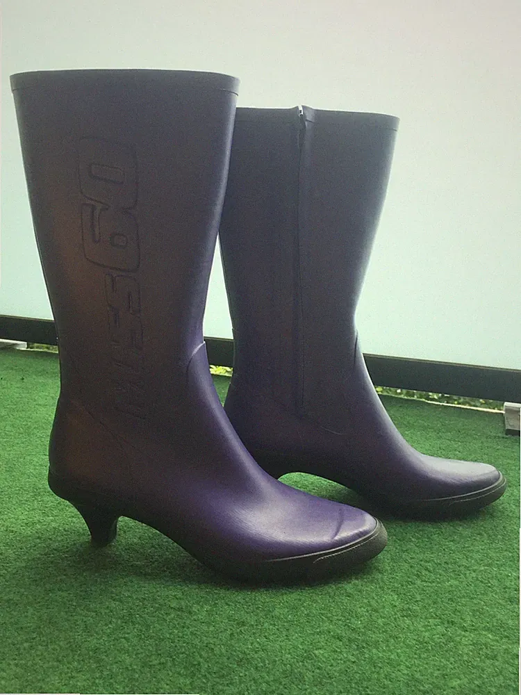 MISS SIXTY Gummistiefel 37 lila Latex Gummi Absatz Stiefel f Festival Kittenheel
