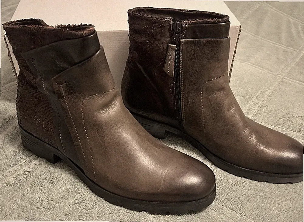 Mjus Damen Kurzschaft Halbschaft Stiefel Stiefelette Braun Gr.42 NEU