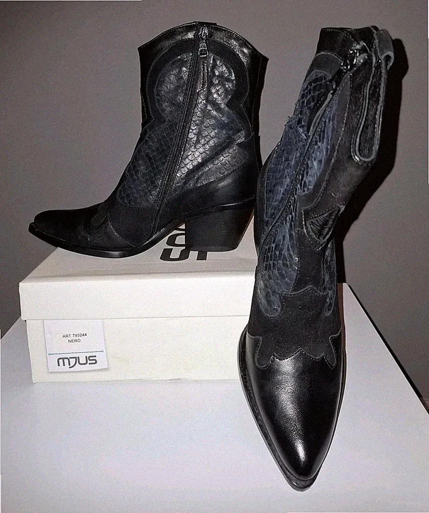 Mjus Extravagante Cowboystiefel Gr. 39 Schwarz Echtleder Gefüttert Neuwertig