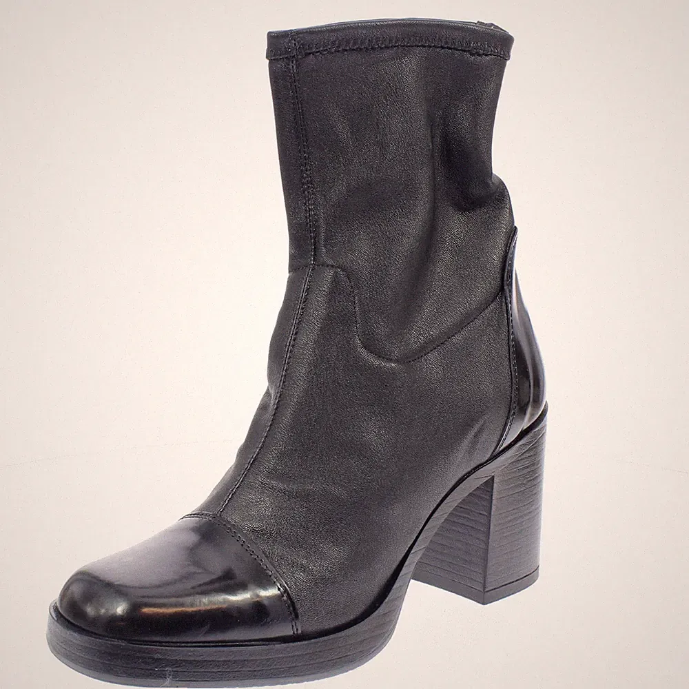 Mjus High Heels mit Absatz und elastischem Schaft schwarz - Damenschuhe
