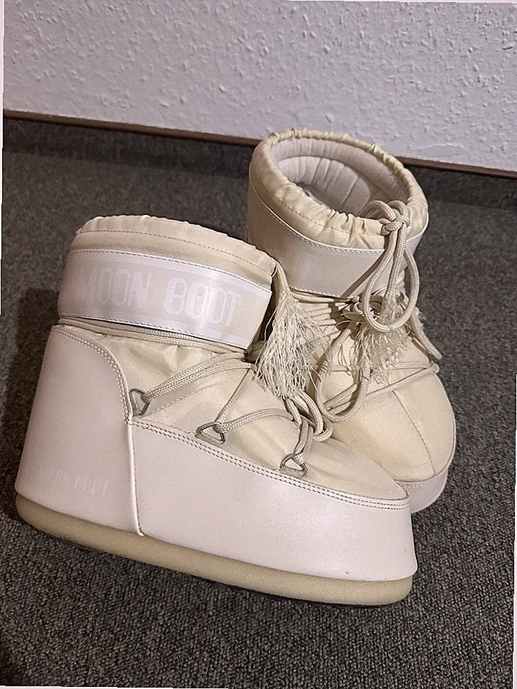Moon Boot Damen Schneestiefel 39-41 Creme Winterstiefel Warmfutter Winter Schuhe