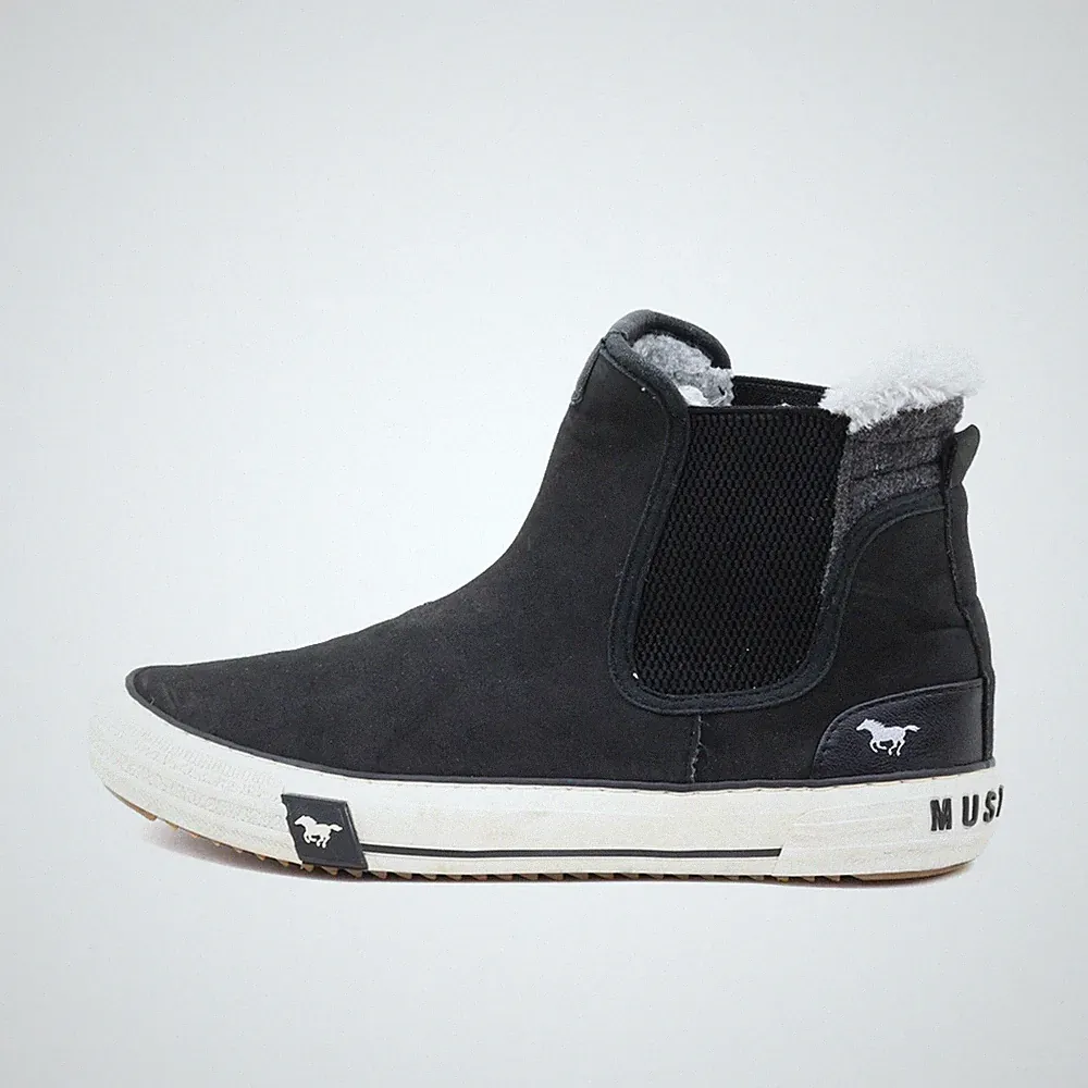 Mustang Damen 1357-602 Stiefel Schwarz Synthetik Knöchelhoch Boots Chelsea EU 41