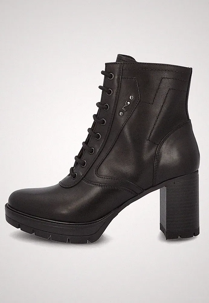 Nero Giardini Nummer 37. Amphibienstiefeletten Leder schwarz Absatz 8 cm. I514850D