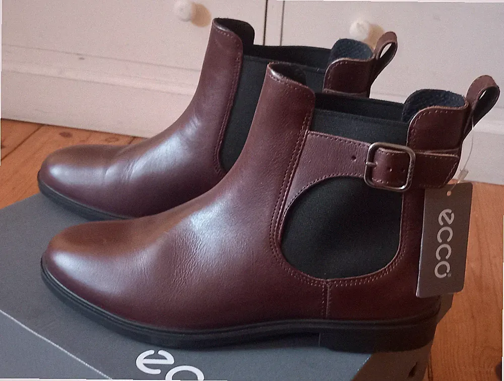 Neu Traum Schuhe Ecco 38 Boots Chelsea Braun Neu € 150 Leder