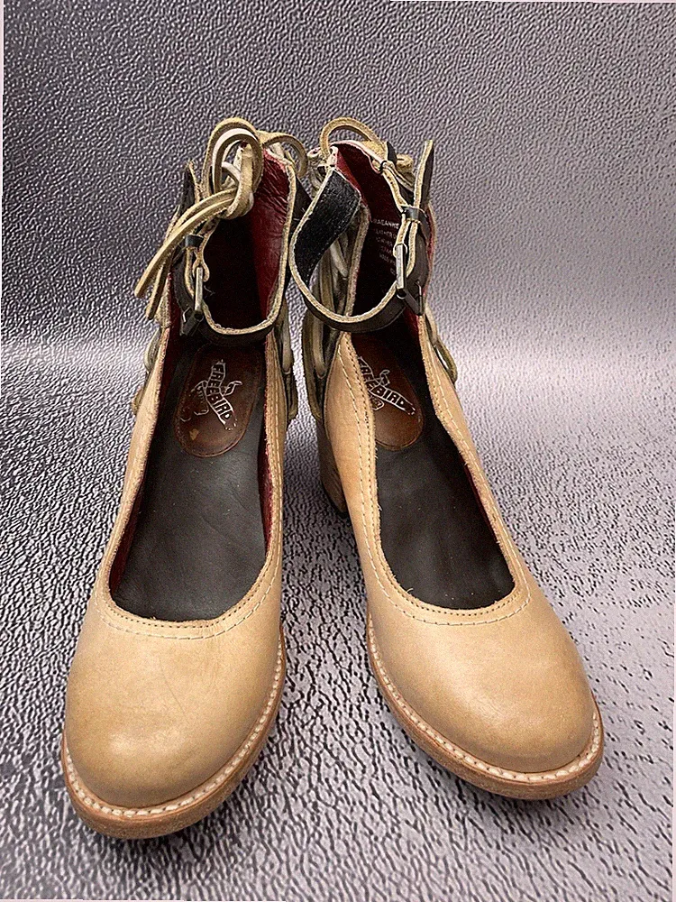 Neue Freebird by Steven Raeanne beige Damen-Ledersandalen Größe US 9