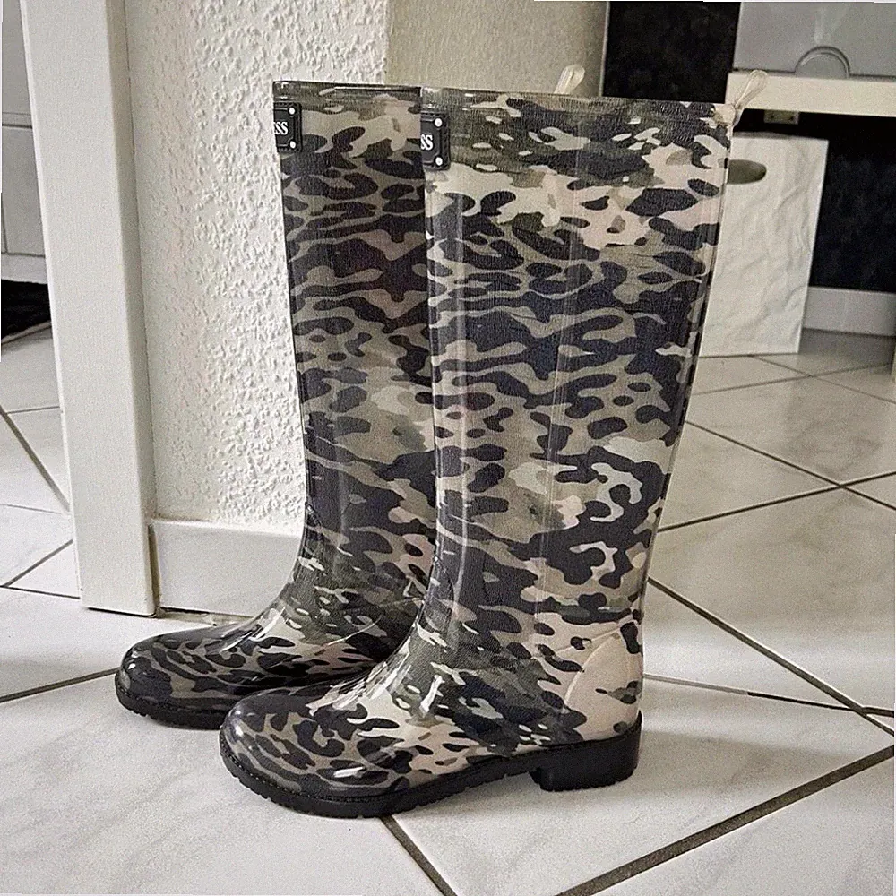 Schmal Gummistiefel