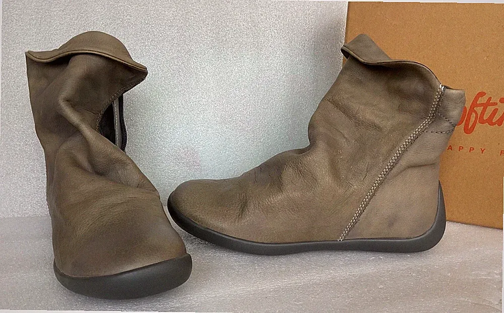 Neue Softinos - Halbstiefel in Schlamm/ Braun, Größe 36
