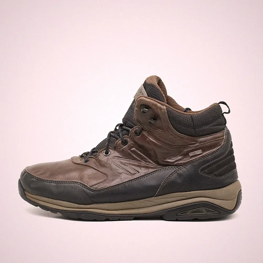 New Balance Herren MW1400DB Stiefel Braun Wanderschuhe Wanderstiefel EU 47.5