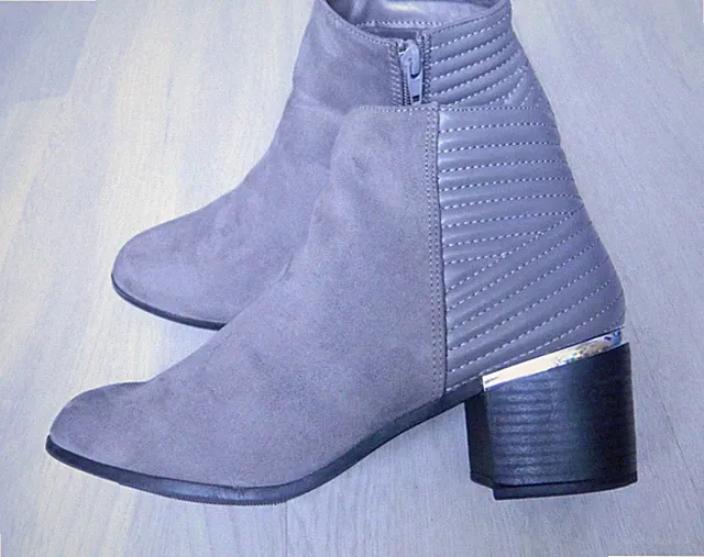 New Look Comfort Damen Stiefeletten mit Absatz grau Wildleder Gr. 5 / 38 weite Passform