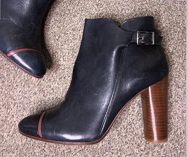 NEXT Damenstiefel Premium Range blau Leder stapelbar hohe Absätze UK Größe 6