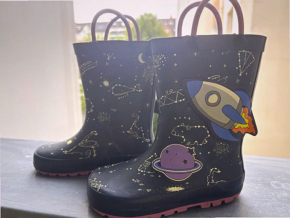 Lila Gummistiefel