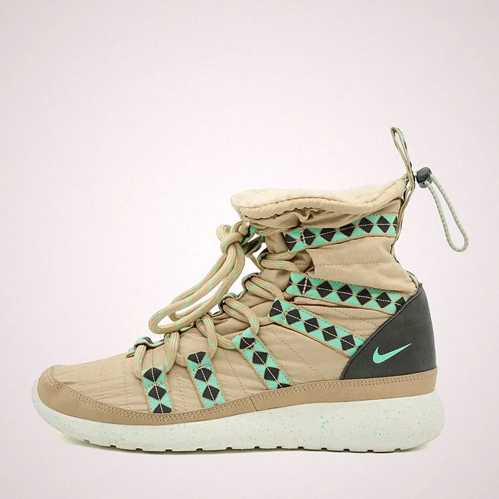 Geometrisch Schneestiefel