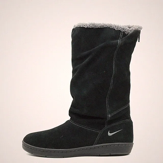 Nike Damen Stiefel Schwarz Wildleder Mitte Gefüttert, Warm Winterstiefel EU 38