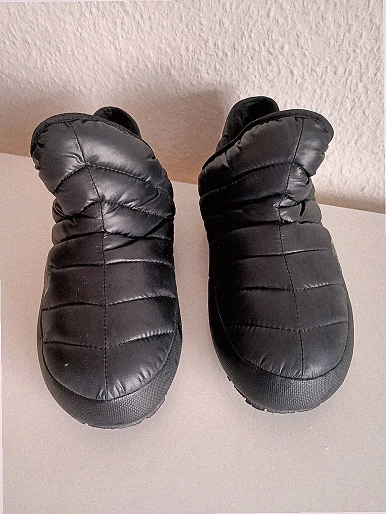 North Face ThermoBall Traction Bootie. Damen/ Mädchen Textil Gr. 37 Schwarz Top