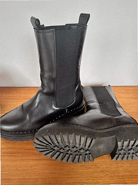 Nubikk Chelsea Boots Leder schwarz, Gr. 38