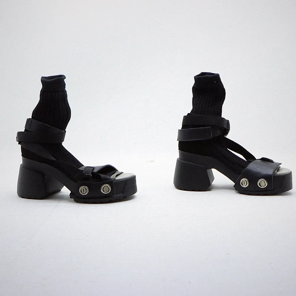 OJNOG Stiefel Nummer EUR 38 D.S. W/Tag (Cod.ST3377) schwarz aus Damenstoff