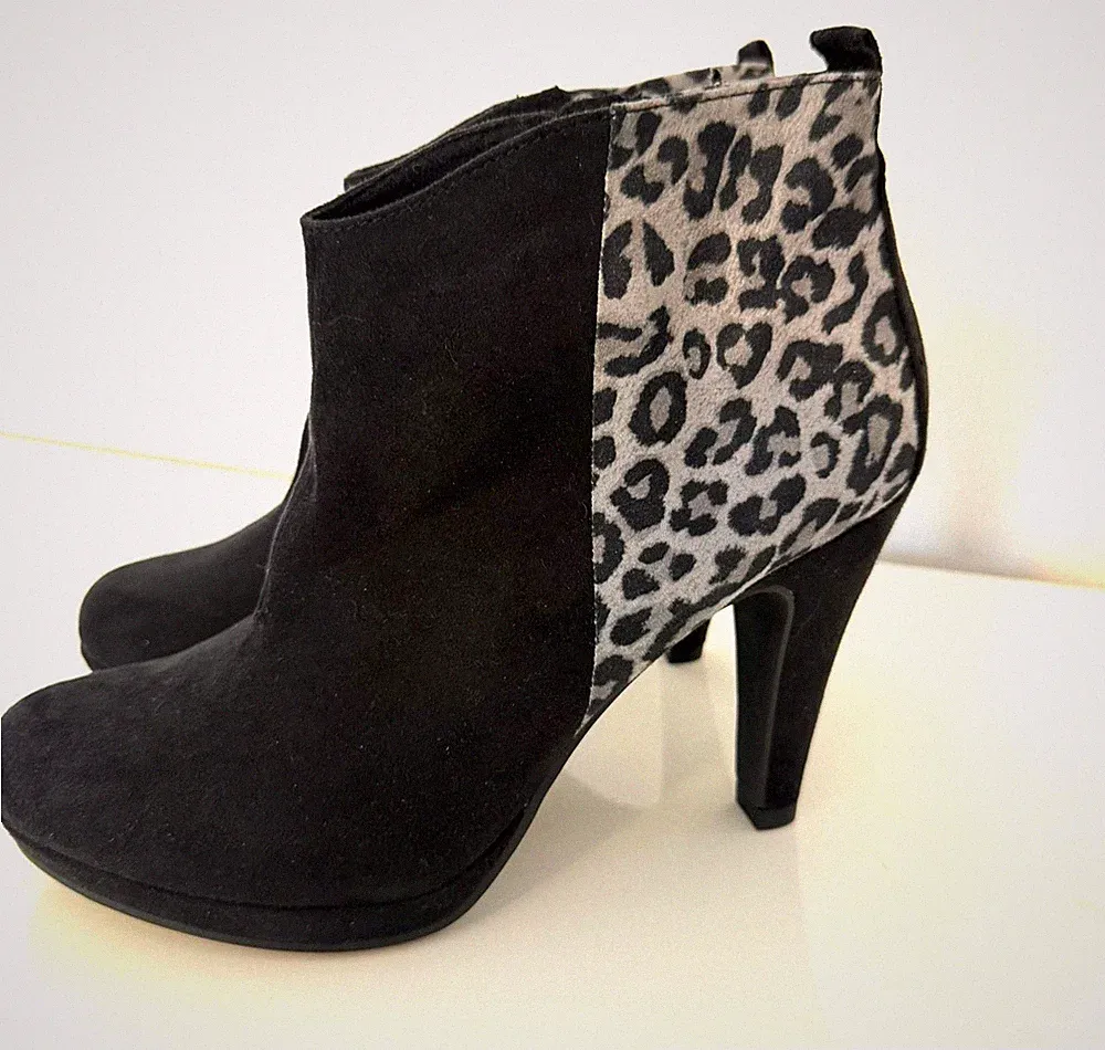 ONLY PINK Stiefeletten Gr. 39 Schwarz Leo Plateau High Heels 9cm Absatz elegant