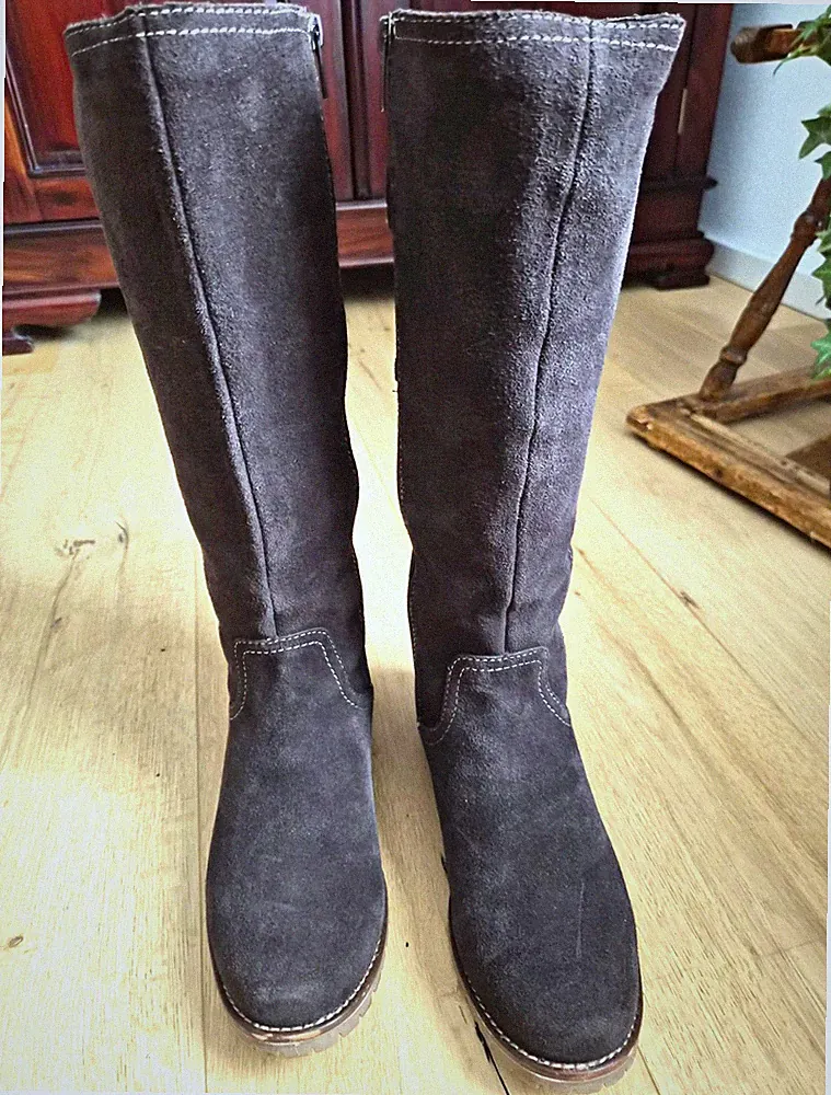 & Other Stories Damen Wildleder Reitstiefel kniehoch braun EU 40 Reißverschluss