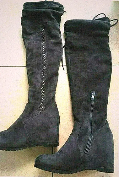 OVERKNEES Socken Stiefel / Heels - Keilabsatz- grau - Gr. 38 - mit RV - Strass