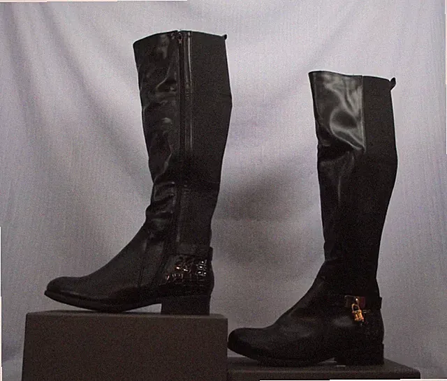 Paar schwarze Damen Stiefel Gr.(42)