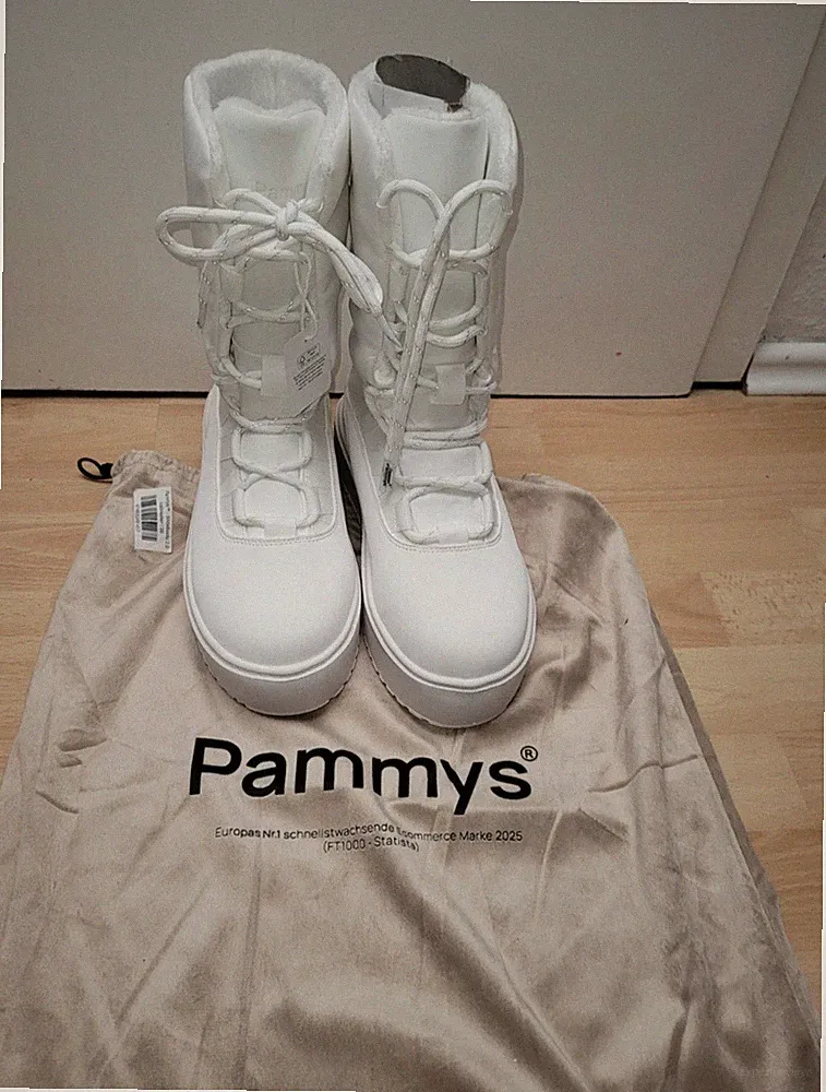 Pammys Snowboots 2.0/Stiefel in weiß Gr. 39 - neu
