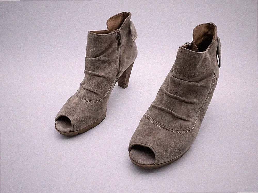 paul green Damen Stiefelette Boots Stiefel Leder Beige Gr. 37,5 EU Art. 39193-56
