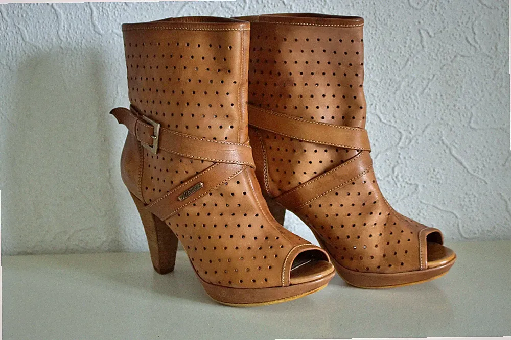 Peep toes Stiefelette DIESEL Sommer Ancle Boots Leder perforiert Riemen Schnalle