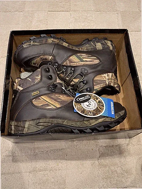 Prologic Max5 HP Grip-Trek Boots Gr. UK 11 Nagelneu Wandern Angeln