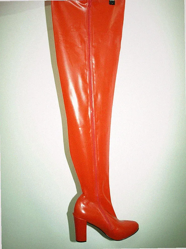 Promotion Overknee Stiefel elastisch lack Absatzhöhe 11 cm farbe rot grobe 42