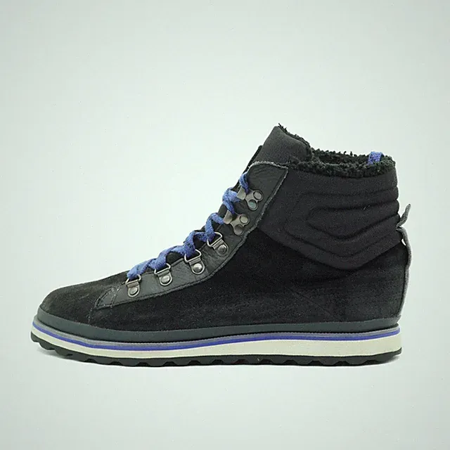 PUMA Damen Outdoor Winter Wanderschuh Stiefel Schwarz Sohle Wanderstiefel EU 41