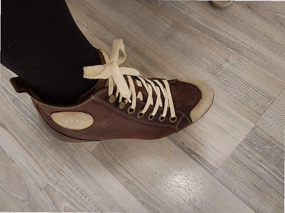 Pumps im Turnschuhstil Gr 36, Leder Braun, mit Schnürung von Paul Green