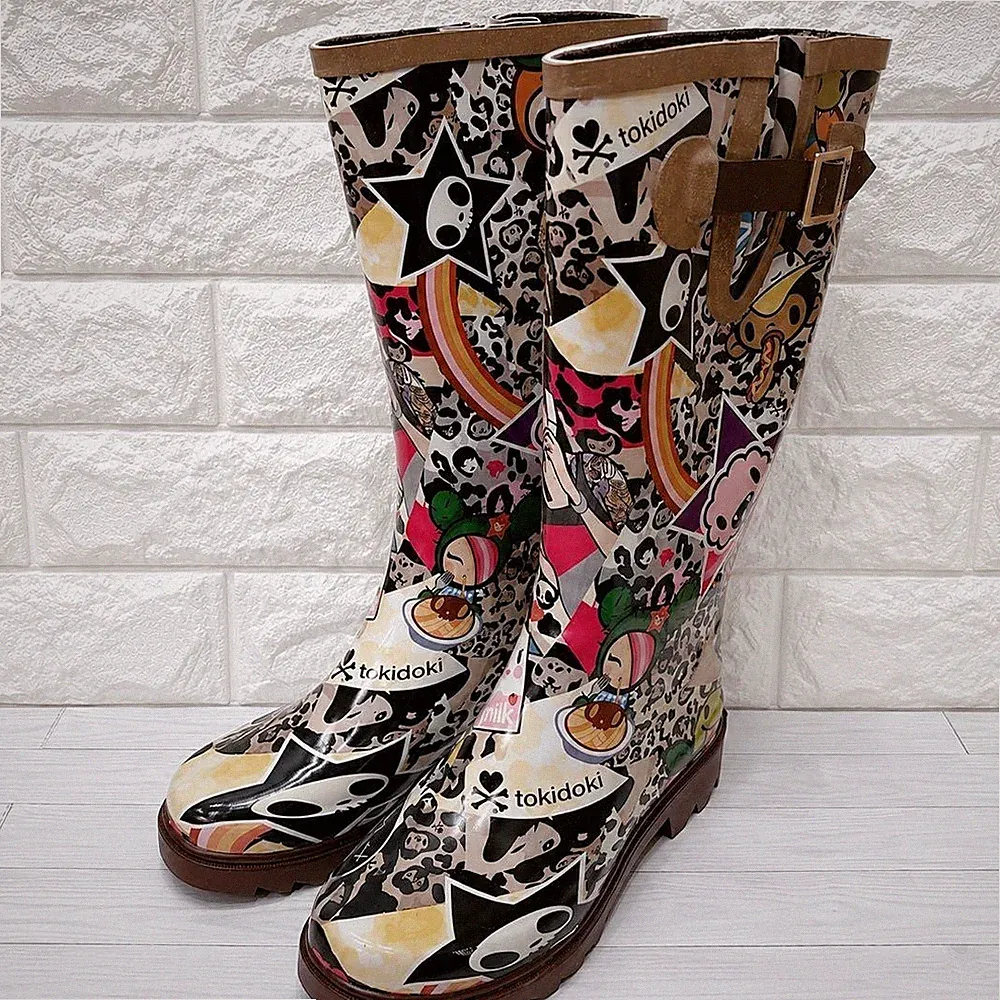Rare tokidoki x Chooka Discoteca Tall Rain Boots US 6 Brown Rubber Buckle Y2K