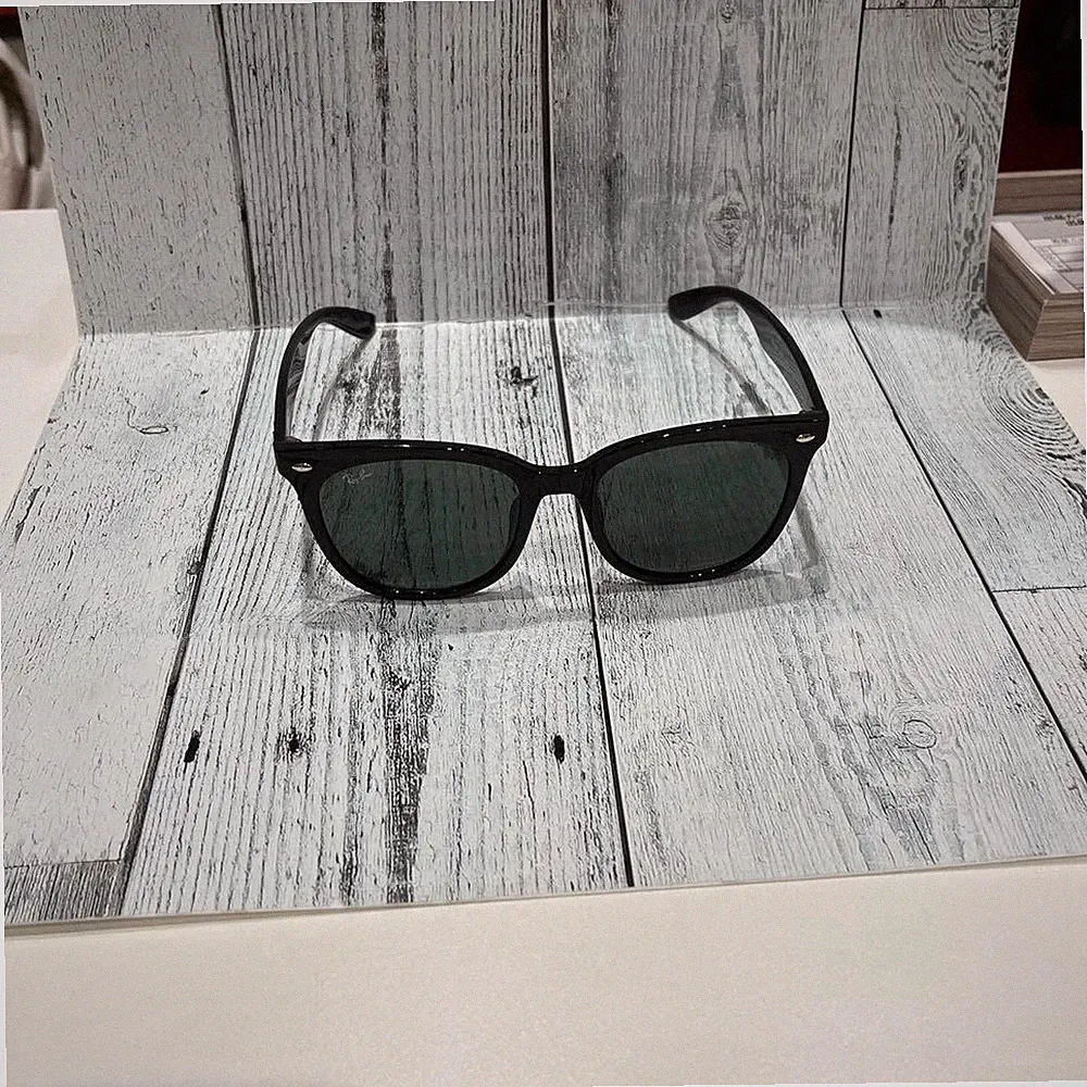 Ray-Ban Sonnenbrille Gummistiefel Gestell Stylisch Alltag UV-Schutz