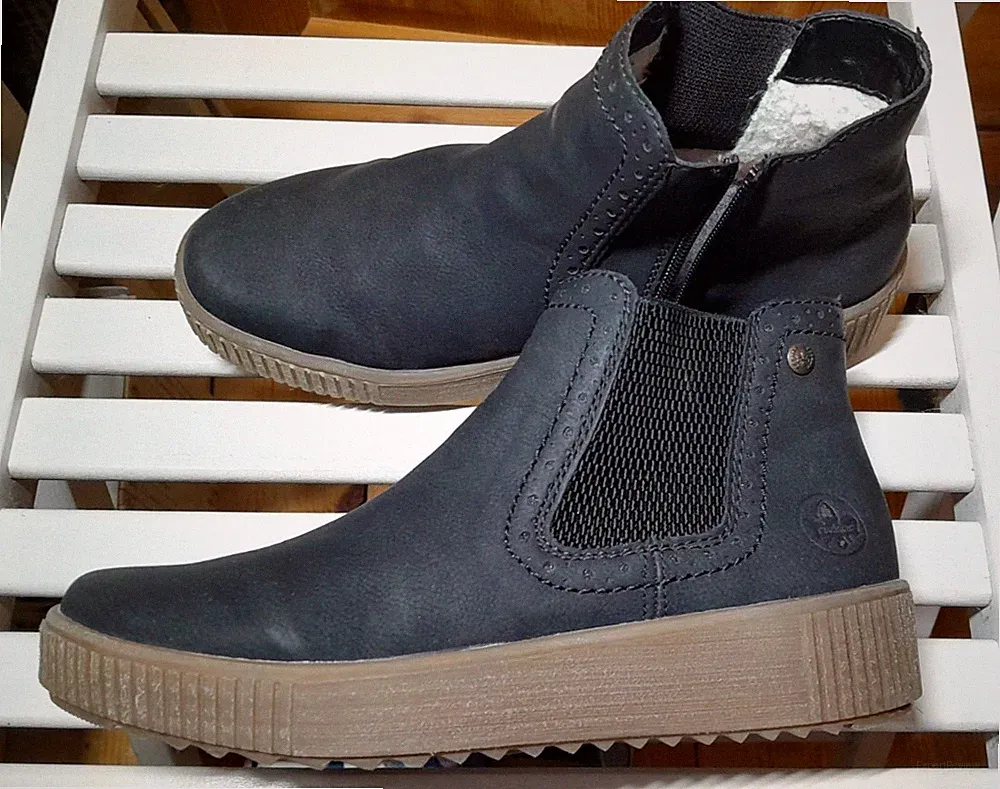 Rieker ANTISTRESS Schlupfstiefel Chelsea Ankle Boots Stiefelette Gr. 37 schwarz