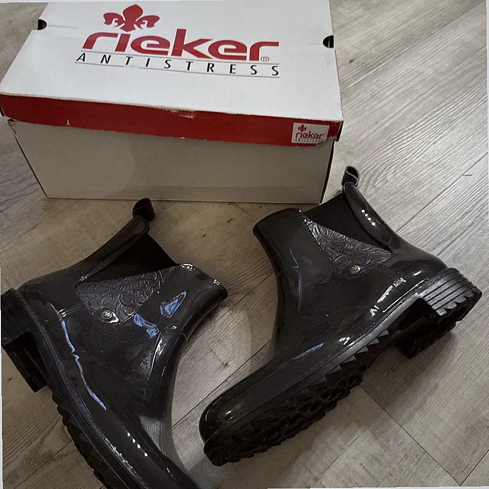 Rieker Damen Gummistiefel Stiefeletten grau schwarz 39 gefüttert Neu