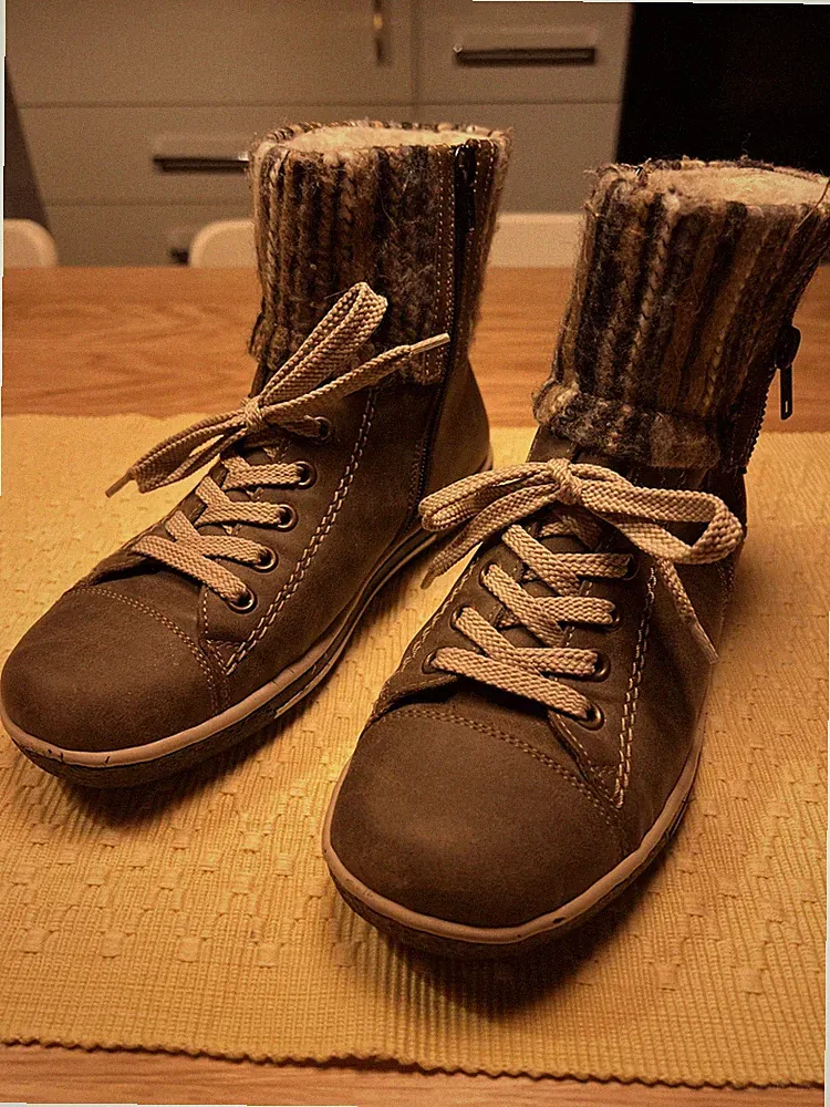 Rieker Damen Stiefeletten Gr. 36 im Karton