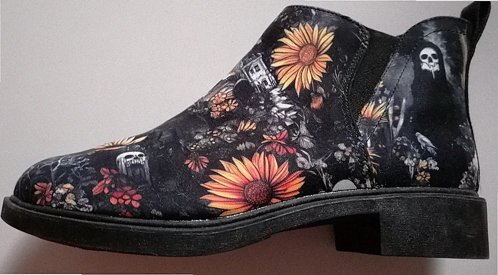 Rogue and Wolf Grim's Harvest Micro Suede Chelsea Boots EU 39.5 Gothic Vegan