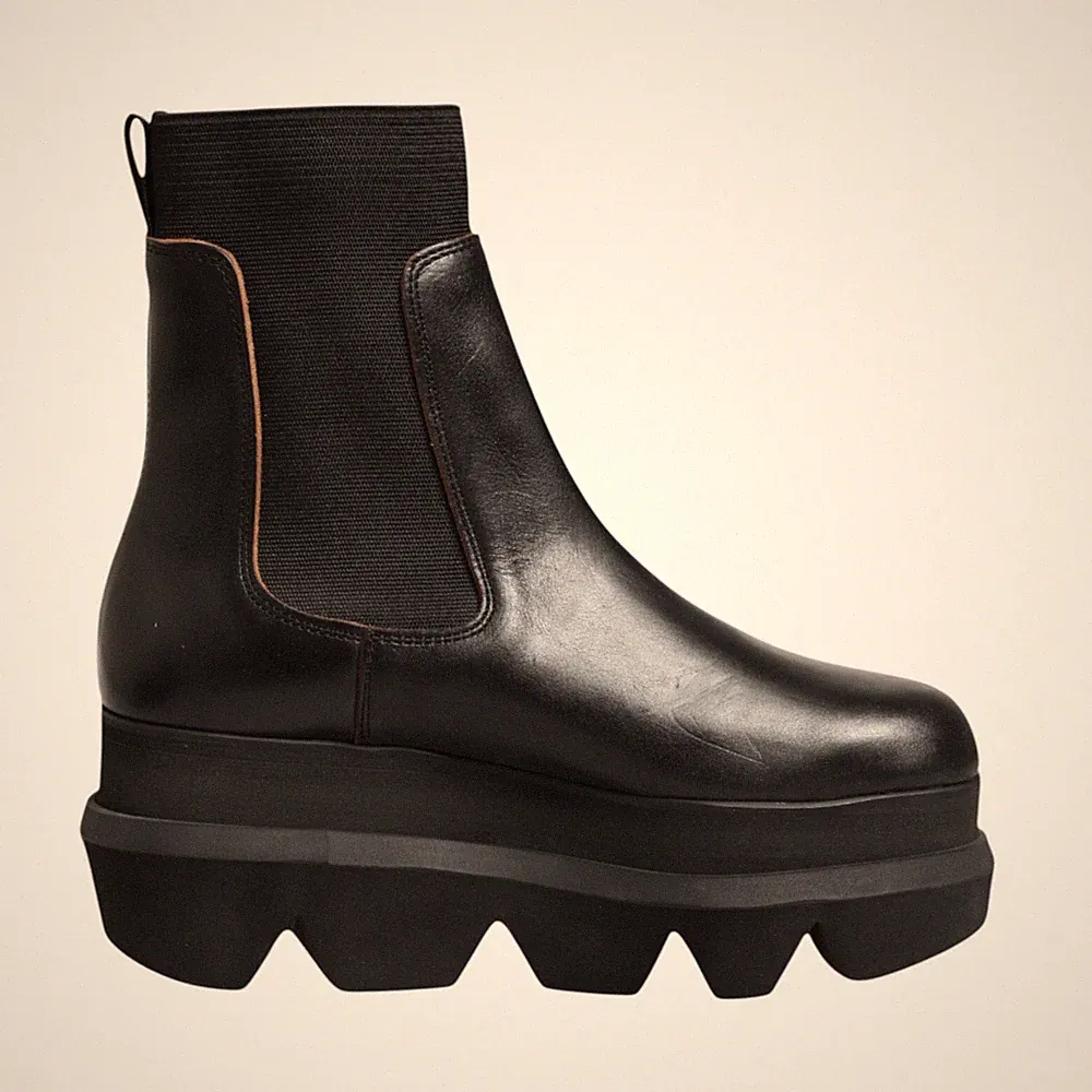 SACAI Schuhe schwarz Chelsea Leder zum Überziehen Damen Stiefeletten EU40/US9...