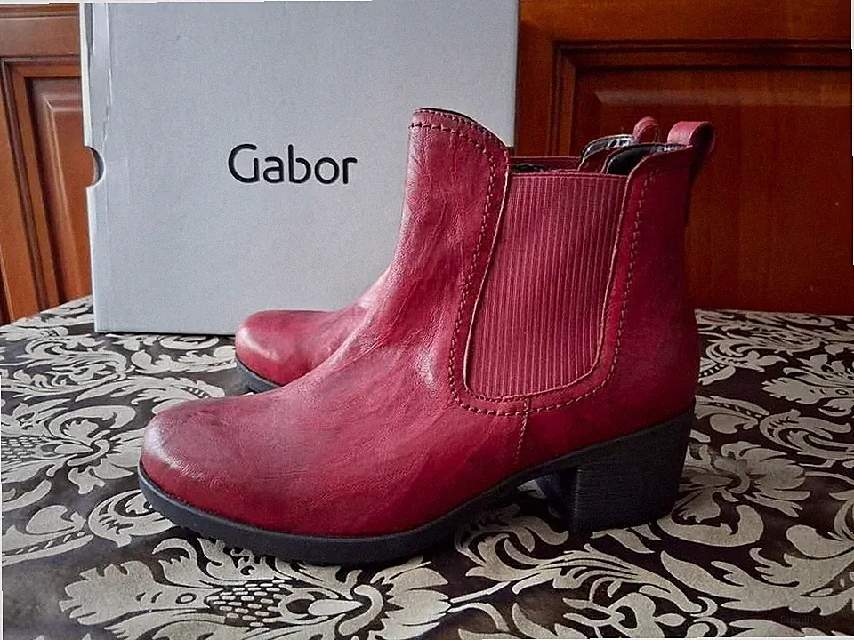Schicke Damen Stiefeletten Echtleder in Weinrot von Gabor Gr. 37 Comfort NEU