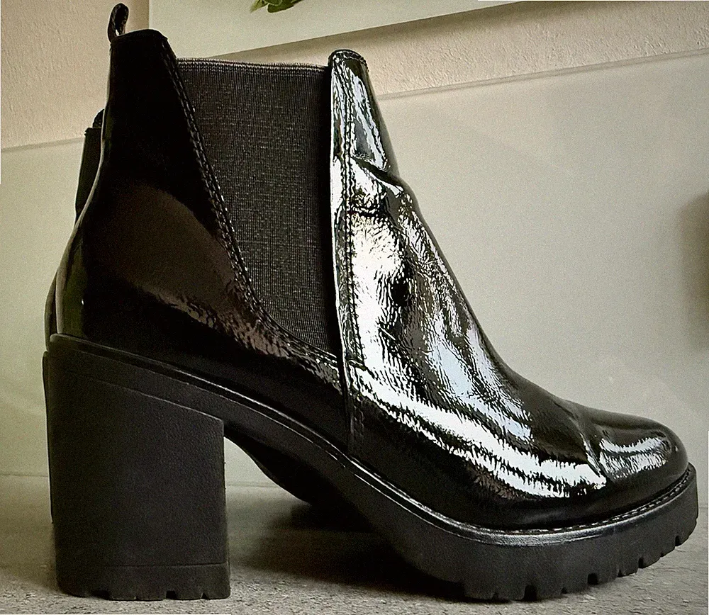 Schicke Stiefeletten Boots Pumps schwarz Lack v. YOUNG SPIRIT Lackleder Gr. 38